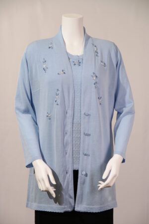 刺しゅうカーディガン