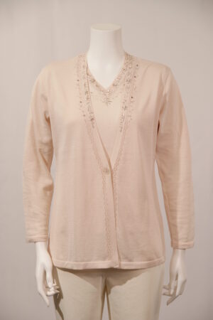 Vネックカーディガン