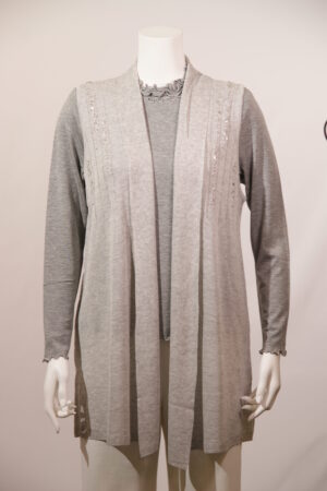 ビーズ刺しゅうニットベスト